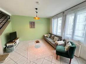 E2 Placet 2 bedrooms with terrace and parking - Image 2