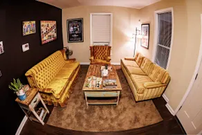 Greaser Hideout @ Outsiders House Museum - Image 2