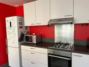 Lovely bright house with enclosed garden 5 minutes walk from the beach - Image 3