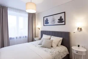 Charming Central Apartment - Free Parking - Image 2