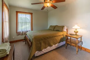 Hell's Branch Cabin - Image 4