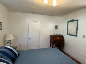 Quiet, Central Apartment in Historic Neighborhood - Image 5