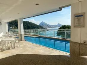 Beachfront Apartment in Rio de Janeiro - Image 2