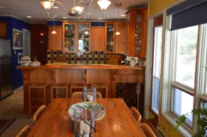 Artist's Beach House - Image 5