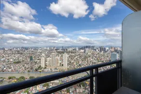 Panoramic 58F View at Knightsbridge! 2 Queen Beds! - Image 5