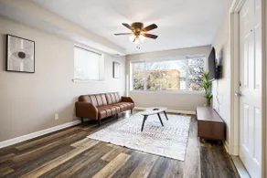 Urban 1BD moments away from DT Peoria - Image 3