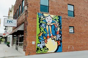 Condo Near Lucas Oil Stadium - Image 5