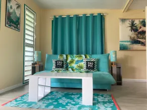 Cook Bay Bungalow - Image 5