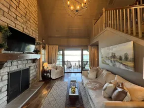 Luxe Cottage on a Private Island - Image 2