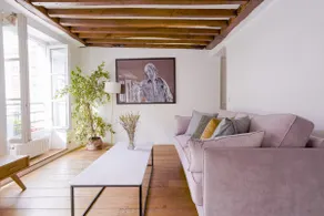 Elegant Duplex in Montmartre – Abbesses - Image 3