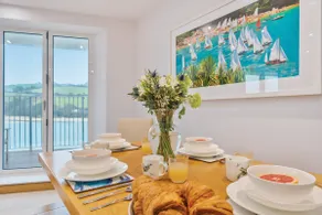 N° 28 The Salcombe - Image 2