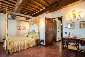Castello di Fulignano Berizio Deluxe apartment - Image 4