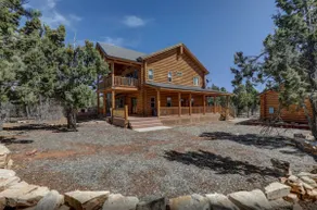 Zion Log Cabin · Trails, Stargazing & Pool Table - Image 5