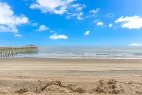 Exceptional Ocean-Pier-Pool Front 1 BR Condo - Image 4