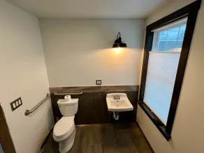 Schoolhouse Vacation Rental - Image 2