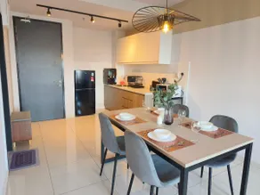 Gaia Residences Bandar Gamuda Gardens, Cozy Retreat with Mountain Views - Image 4