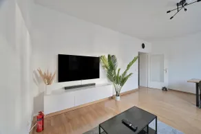 Goodliving Apartments | Netflix*Office*Parking - Image 2