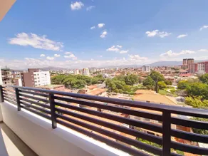Luxurious atmosphere, excellent view - Image 2