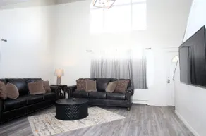 Caddy Shack 2- Charming 3-bedroom totally remodeled with AC and WiFi in Montrose - Image 3