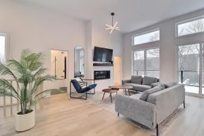 Refuge 5-Dix / 5 Bedrooms, 4 baths, EV Charger ! - Image 3