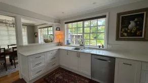 The Cricket House - Family & Pet-Friendly Home - Image 4