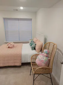 New spacious private guest suite - Image 2