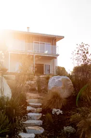 Seaside Soak & Sauna - Image 3