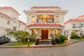 Staymaster Terra Tango - Luxury 4BR Villa with Pool - Image 2
