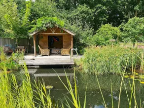 Picturesque 4 Bed Cottage Lingfield, Surrey - Image 3