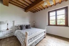 The Almond in Tuscany - Image 2