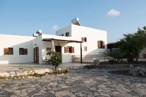 kouremenos beach house East - Image 2