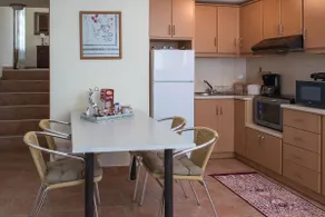 kouremenos beach house East - Image 4