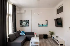 Central Suites Aegina 2 - Image 5