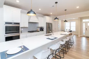 Sleeps 10 - Beach Vacation+Pool, 6 Beds/4BR/3.5BA - Image 5