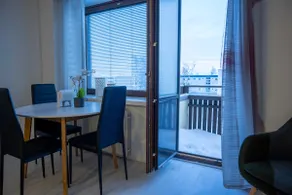 Nice two-bedroom apartment near the sea. Free parking. - Image 3