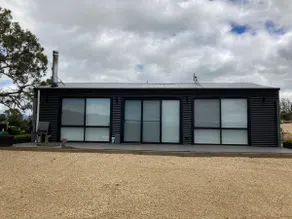 Animal friendly Shouse - 5 Acres - Image 2