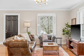 Indulge in Luxury | The Fogleman House - Image 2