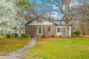 Indulge in Luxury | The Fogleman House - Image 3
