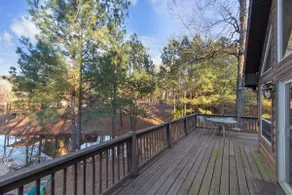 Cabin Masterpiece on Private Lake - Image 5