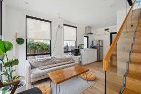 Modern Guest Loft in Fishtown w/ Outdoor Space - Image 4