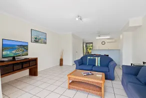 Beach Breakers Resort - Image 5