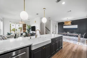 Big Blue Crab | Sleeps 20 | 4 King ensuites | 7BR - Image 5