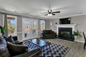 Lake Murray Group Getaway | Sleeps 10 | w/ Kayaks - Image 2