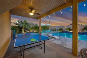 Gameroom, outdoor games, lots of fun for everyone - Image 4