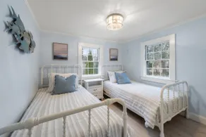 Close to Beach Renovated Dog Friendly Cape Cottage - Image 4