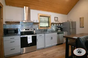 Brook Trout Cabin +Twins Loft @Doe River Landing - Image 5