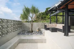 A Thoughtfully Designed Okinawan House - Image 3