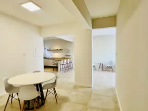 High standard apartment at the Dock - Image 4