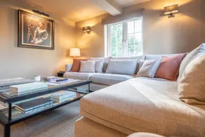 The Lodge, Saxmundham - Image 4
