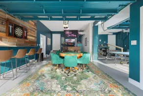 6 bedroom Oasis | Pool | Sleeps 15 - Image 5